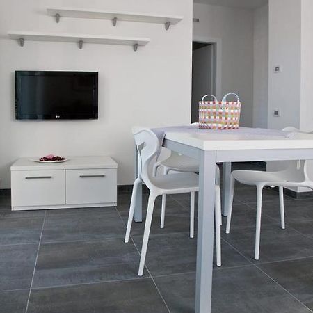 Apartamento Casa Rosa Dei Venti Torbole Sul Garda Exterior foto